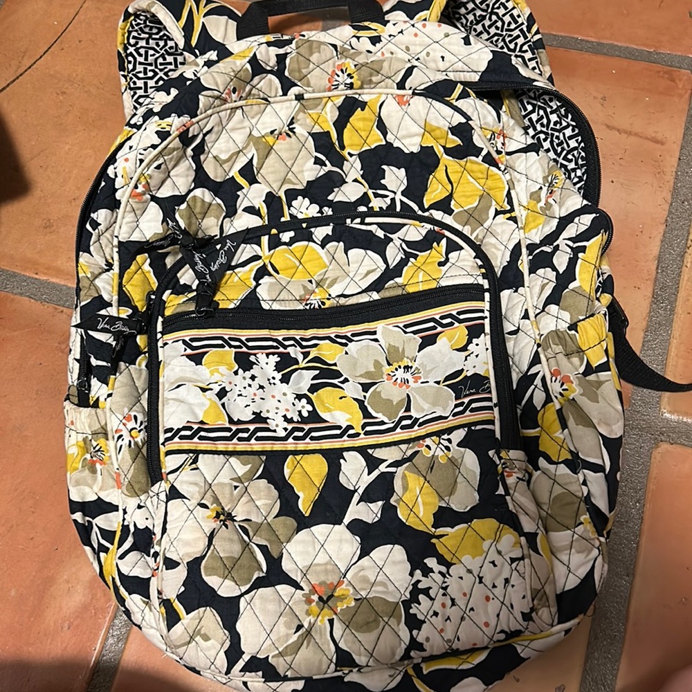 Vera Bradley large backpack. From a non smoking very clean. Perfect for travel